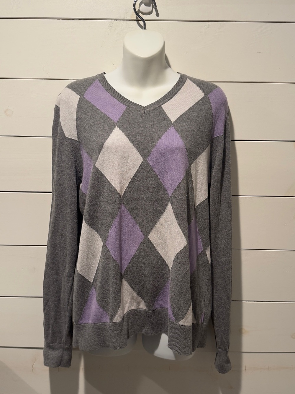 Claiborne Gray and Lavender Argyle V-Neck Sweater